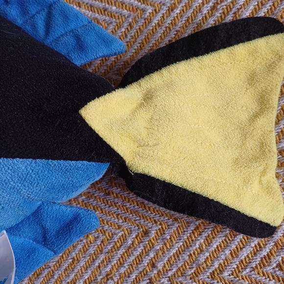 Disney Nemo's Dory Plush Toy abt 17'' long - Picture 7 of 9